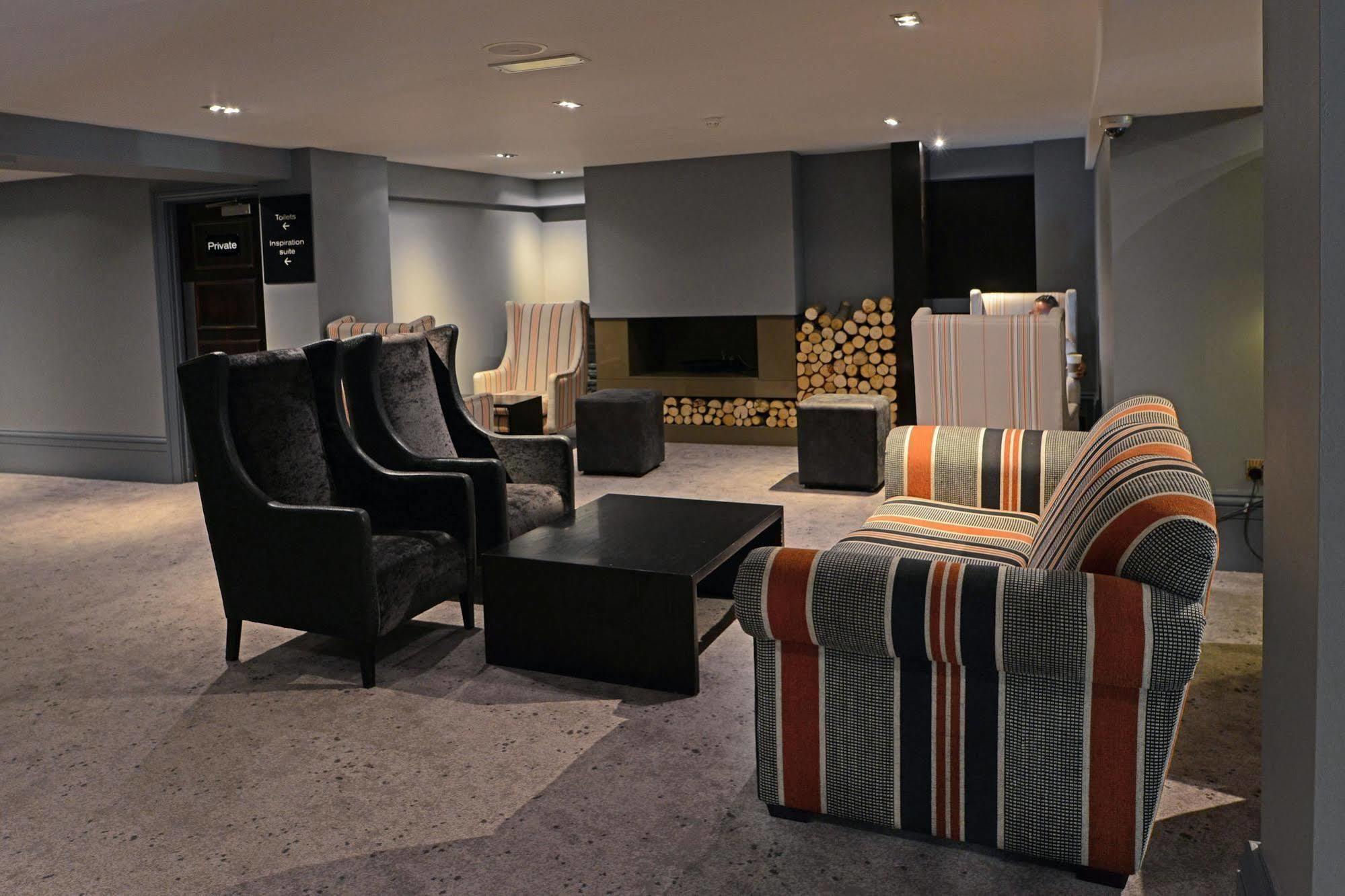 Hotel Village Manchester